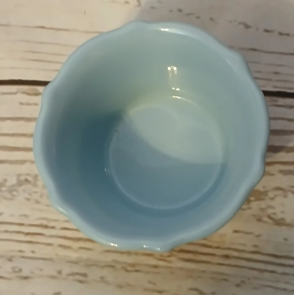 The Pioneer Woman Stoneware Ramekin From The Flea Market Set